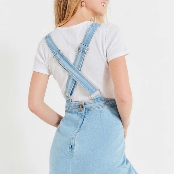 Urban Outfitters BDG Plunging V-neck Pinafore Overalls Denim Dress - Picture 5 of 10